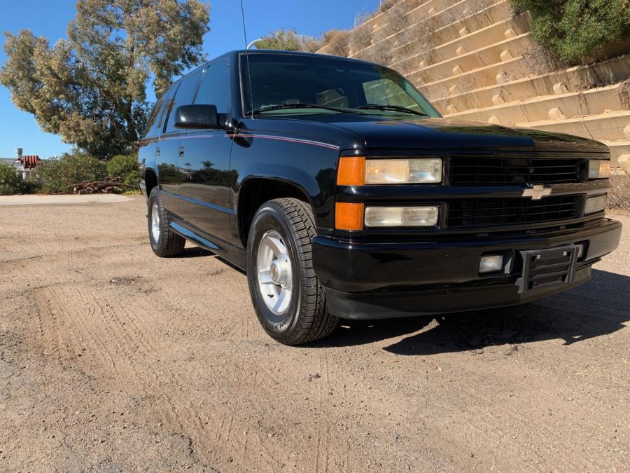 Детали экстерьера Chevrolet Tahoe Limited (GMT840) 2000 года  (фото 25 из 233)